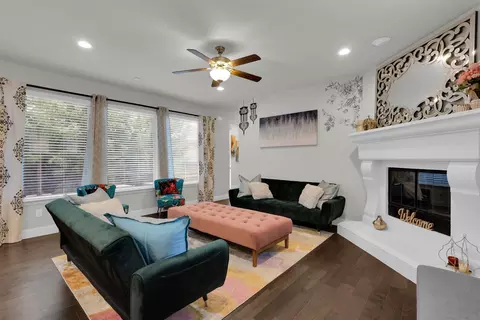 4504 Del Rey Ave, Mckinney, TX 75070