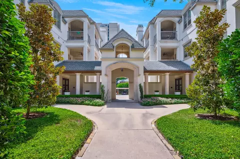 8511 Edgemere Rd #302, Dallas, TX 75225