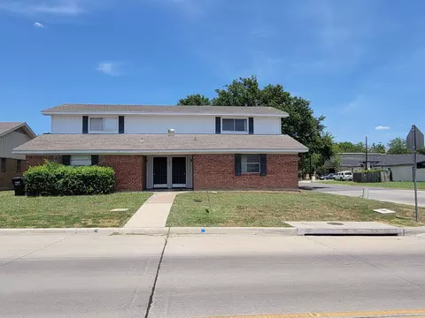 3002 Stanford St, Greenville, TX 75401