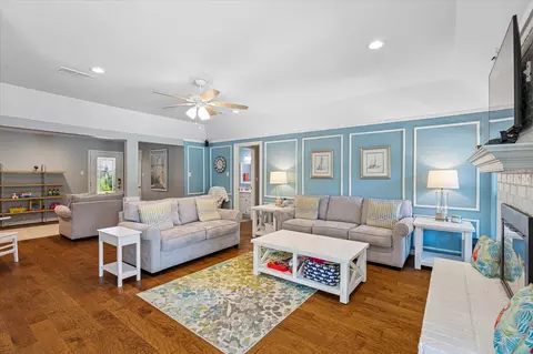 Living - 1202 Meadowview Dr, Euless, TX 76039 photo 2 of 4
