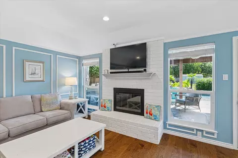 Living - 1202 Meadowview Dr, Euless, TX 76039 photo 4 of 4