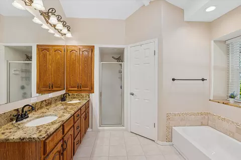 Bath - 1202 Meadowview Dr, Euless, TX 76039 photo 2 of 4