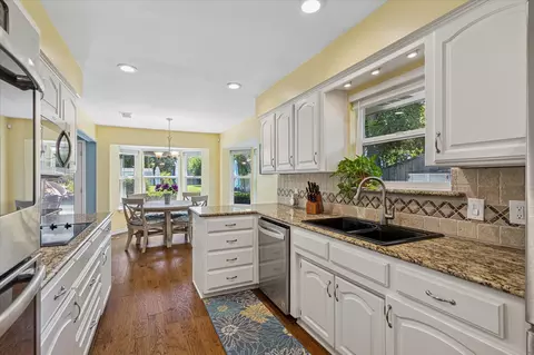Kitchen - 1202 Meadowview Dr, Euless, TX 76039 photo 2 of 3
