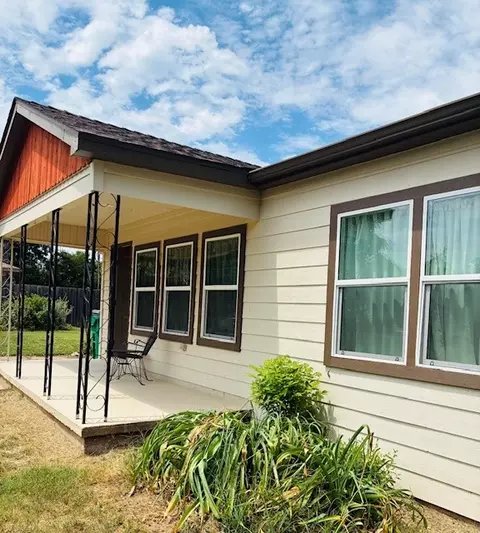 103 Greenview Dr, Stephenville, TX 76401