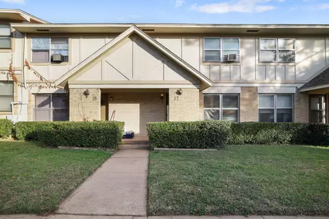 1905 W Morton St #17, Denison, TX 75020