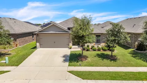1025 Corbitt Ln, Fate, TX 75189