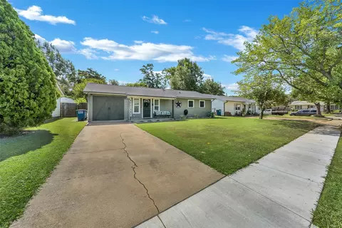 1002 Irion Dr, Euless, TX 76039 photo 3