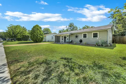 1002 Irion Dr, Euless, TX 76039 photo 6