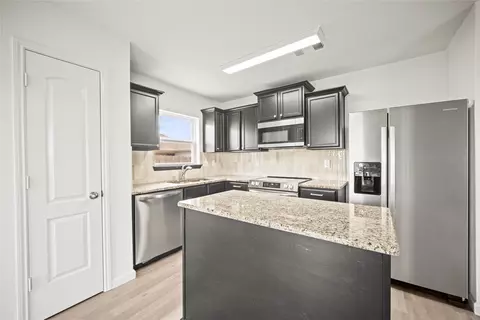 189 Lone Star Ave, Venus, TX 76084