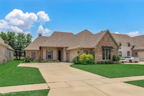 Exterior - 175 Jamestowne Blvd, Benton, LA 71006 photo 2 of 7