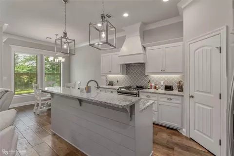 Kitchen - 175 Jamestowne Blvd, Benton, LA 71006 photo 4 of 4