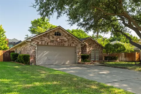 10 Monterey Dr, Trophy Club, TX 76262