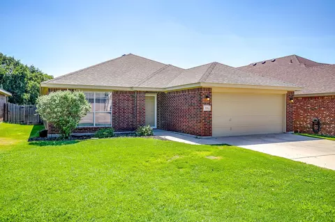2241 Brandy Dr, Weatherford, TX 76087