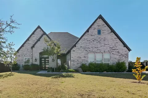 619 Stonehollow Dr, Shady Shores, TX 76208