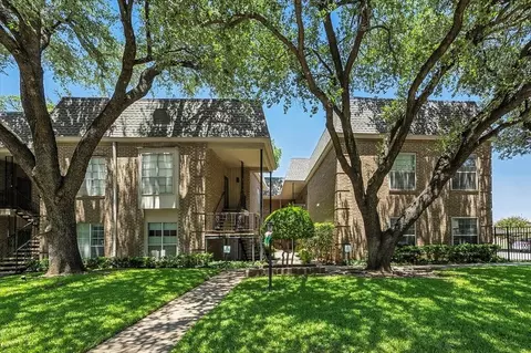 4420 Harlanwood Dr #232, Fort Worth, TX 76109