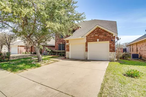 7808 Quiet Waters Dr, Arlington, TX 76016
