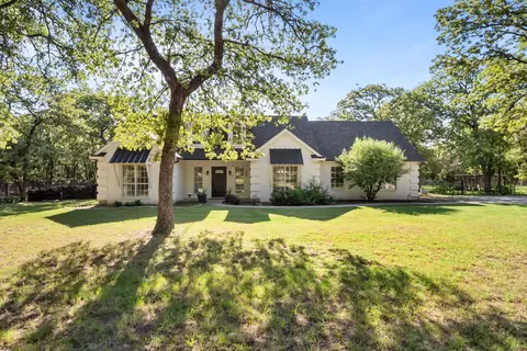 174 Timberline Trl, Poolville, TX 76487