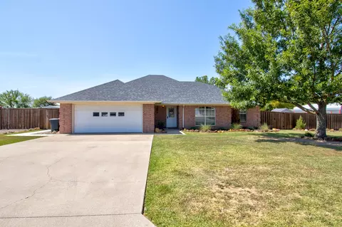 706 David Ln, Collinsville, TX 76233