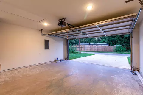 1116 Kingsway, Tool, TX 75143 photo 5