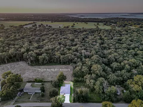 1116 Kingsway, Tool, TX 75143 photo 22