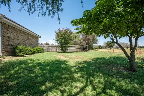 Exterior - 10421 T Bury Ln, Waco, TX 76708 photo 10 of 11
