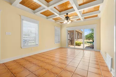 Living - 10421 T Bury Ln, Waco, TX 76708 photo 3 of 3
