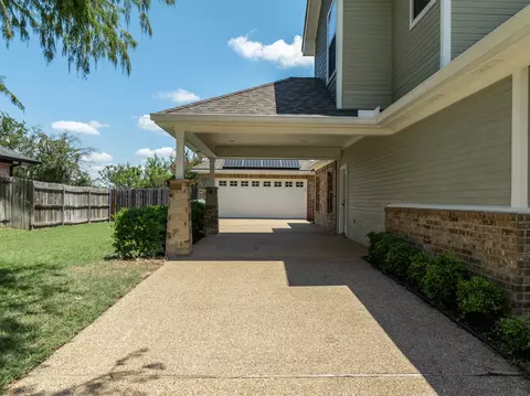 Exterior - 10421 T Bury Ln, Waco, TX 76708 photo 7 of 11