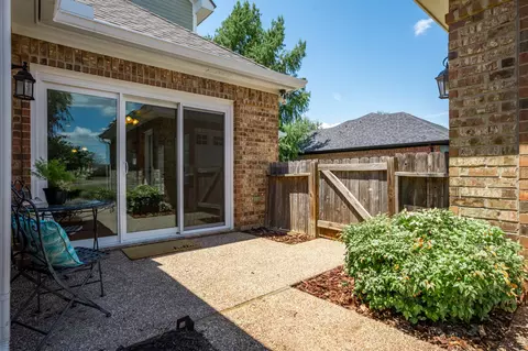 Exterior - 10421 T Bury Ln, Waco, TX 76708 photo 11 of 11