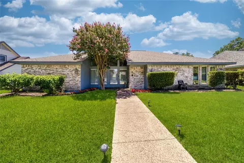 3020 Landershire Ln, Plano, TX 75023