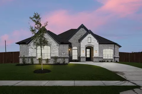 108 Red Fox Trl, Godley, TX 76044