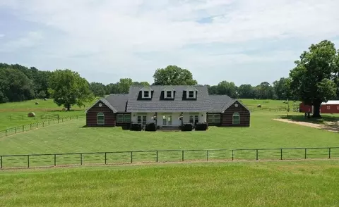 1303 Cr 2314, Pittsburg, TX 75686