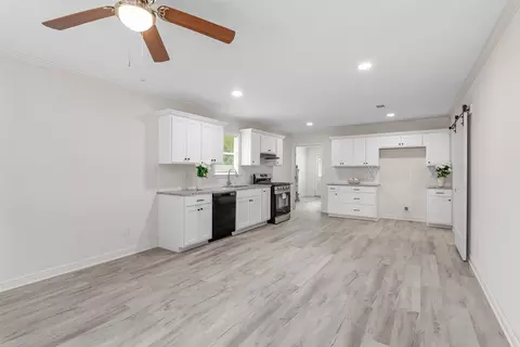 Entry Way - 608 Tillman Dr, Minden, LA 71055 photo 1 of 2