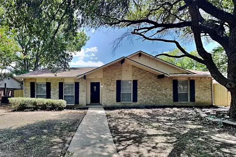 1200 Middle Cove Dr, Plano, TX 75023