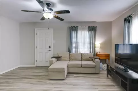 3812 Leland Ave, Waco, TX 76708 photo 2
