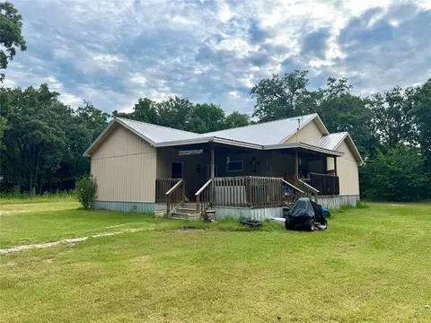 149 Lake Shadow Cir, Mabank, TX 75156