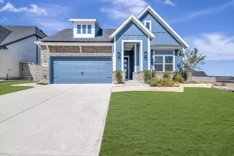 8909 Chestnut Ln, Justin, TX 76247