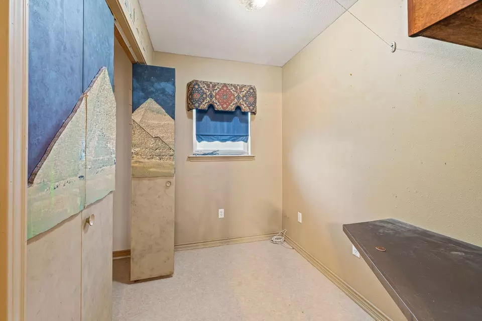 Bedroom - 1351 Rose Dr, Stephenville, TX 76401 photo 7 of 7