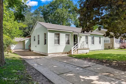 240 Carrollton Ave, Shreveport, LA 71105