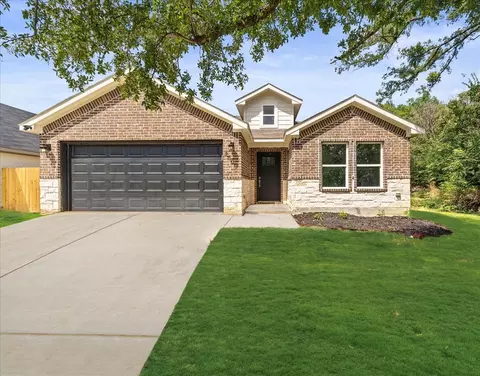 2500 NW 20th St, Fort Worth, TX 76106