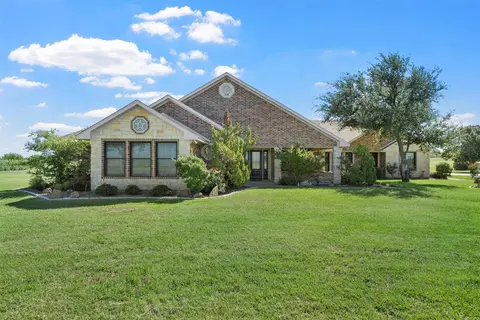 2436 Marable St, West, TX 76691