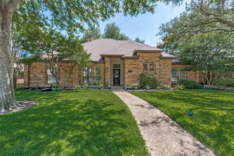 6808 Lovington Dr, Dallas, TX 75252