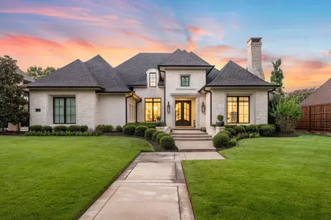 204 Compton Ct, Colleyville, TX 76034
