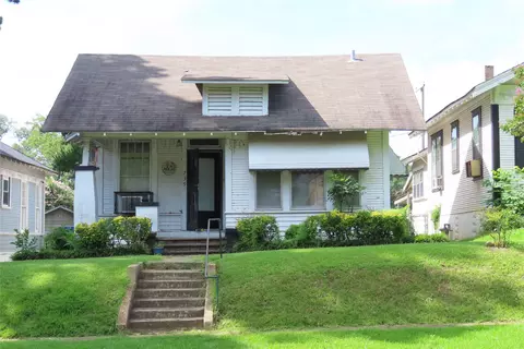 739 College St, Shreveport, LA 71104