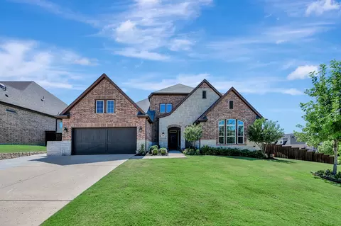 1023 Fairway Ranch Pkwy, Roanoke, TX 76262