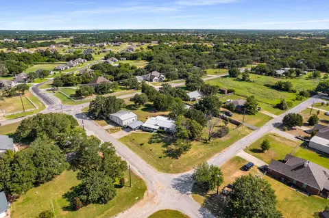121 Brighton Rd, Springtown, TX 76082 photo 38