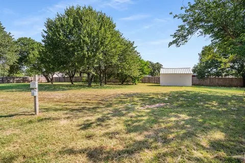 121 Brighton Rd, Springtown, TX 76082 photo 27