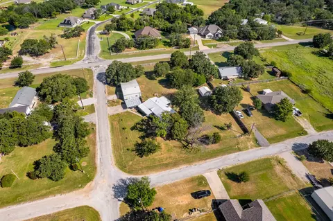 121 Brighton Rd, Springtown, TX 76082 photo 37