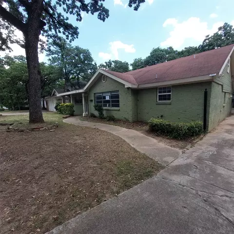 3612 Grady St, Forest Hill, TX 76119