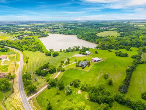8685 Fm 1827, Anna, TX 75409