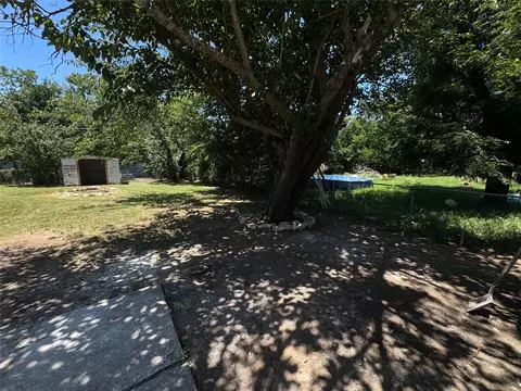 1715 Raylene Dr, Cleburne, TX 76033 photo 21
